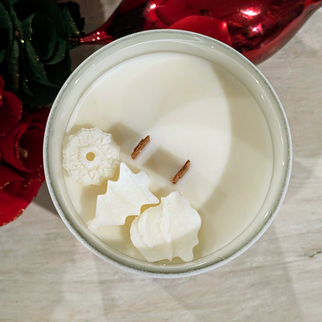 Tis the Season | Coconut &amp; Soy Candle | Non-Toxic